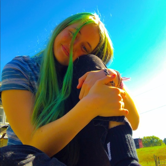 Meet your Posher, Taleaha - Picture 1 of 1